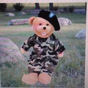 Meet your Posher, Debbie